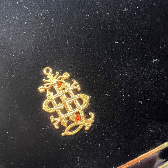 Bienen Davis VTG Black Velvet & Gold Tone Metal Trim Clutch W/ Mirror & Pouch - Picture 5 of 16